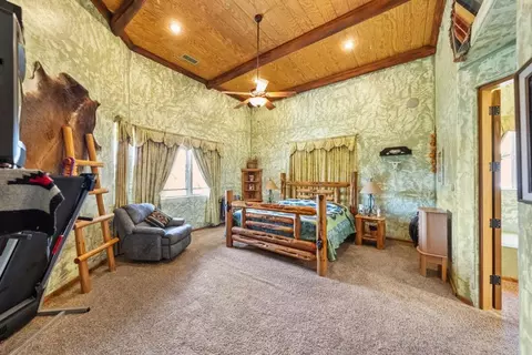 Bedroom - 129 Emilia Ln, Fallbrook, CA 92028 photo 1 of 4