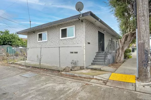 325 Dewey St, San Diego, CA 92113