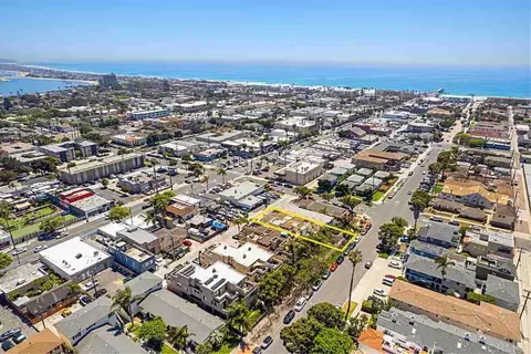 1135 Felspar St, San Diego, CA 92109