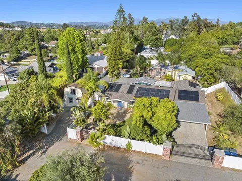 2042 Pheasant Run, Fallbrook, CA 92028