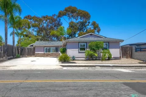 2581 Meadow Lark Dr, San Diego, CA 92123