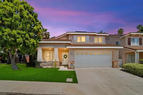 641 Hillhaven Dr, San Marcos, CA 92078
