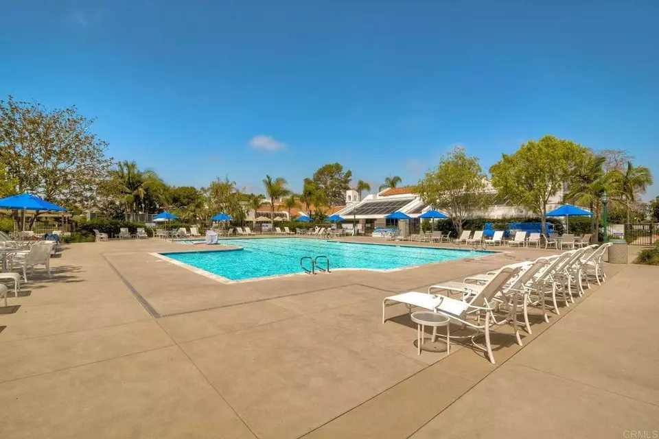 Exterior - 4956 Lamia Way, Oceanside, CA 92056 photo 9 of 10