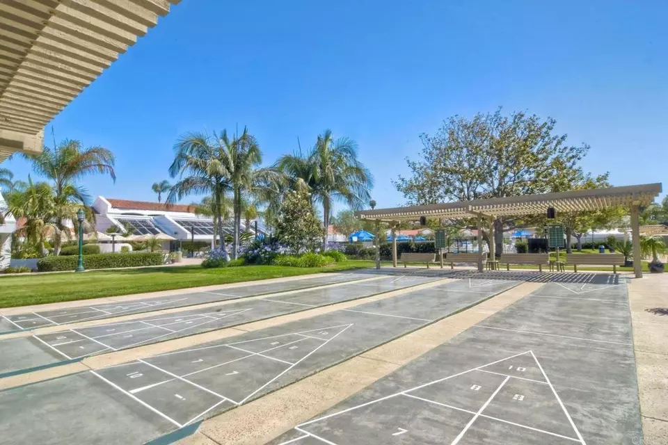 View/Area - 4956 Lamia Way, Oceanside, CA 92056 photo 3 of 5