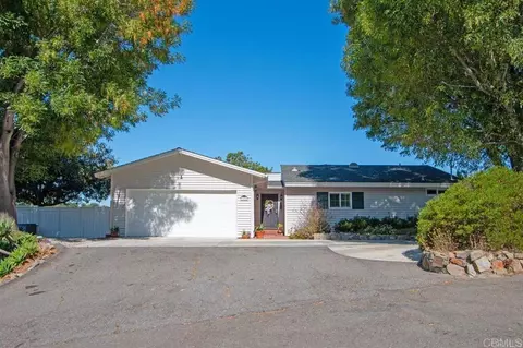 3018 Red Mountain Heights Rd, Fallbrook, CA 92028