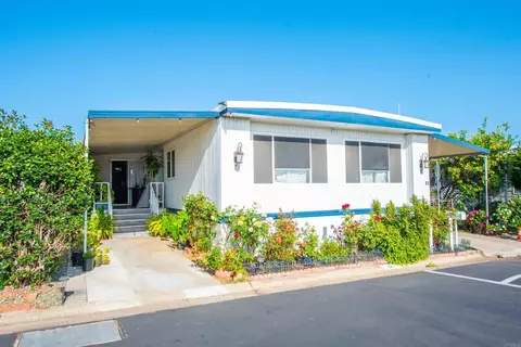 1010 Bobier Dr E #12, Vista, CA 92084 photo 3