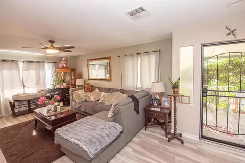 1010 Bobier Dr E #12, Vista, CA 92084 photo 42
