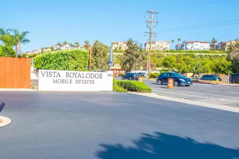 1010 Bobier Dr E #12, Vista, CA 92084 photo 48