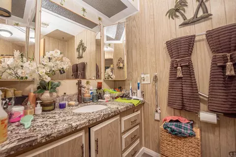 1010 Bobier Dr E #12, Vista, CA 92084 photo 8