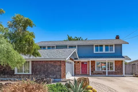 8235 Harton Pl, San Diego, CA 92123