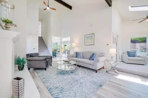 15020 Penasquitos Dr, San Diego, CA 92129