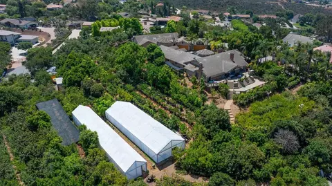 View/Area - 2081 Elevado Rd, Vista, CA 92084 photo 9 of 9