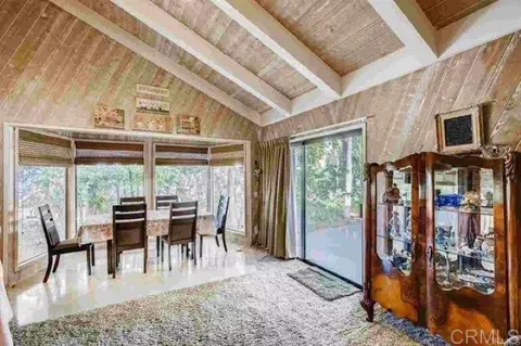 Dining - 2081 Elevado Rd, Vista, CA 92084 photo 1 of 2