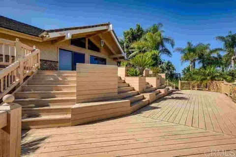 Exterior - 2081 Elevado Rd, Vista, CA 92084 photo 5 of 19