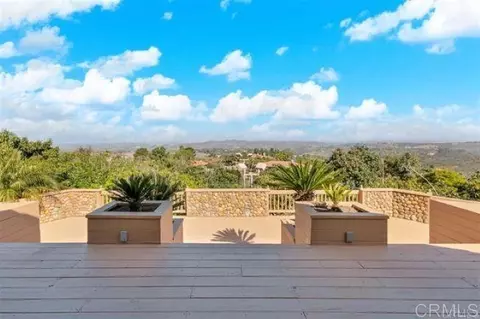 Exterior - 2081 Elevado Rd, Vista, CA 92084 photo 13 of 19