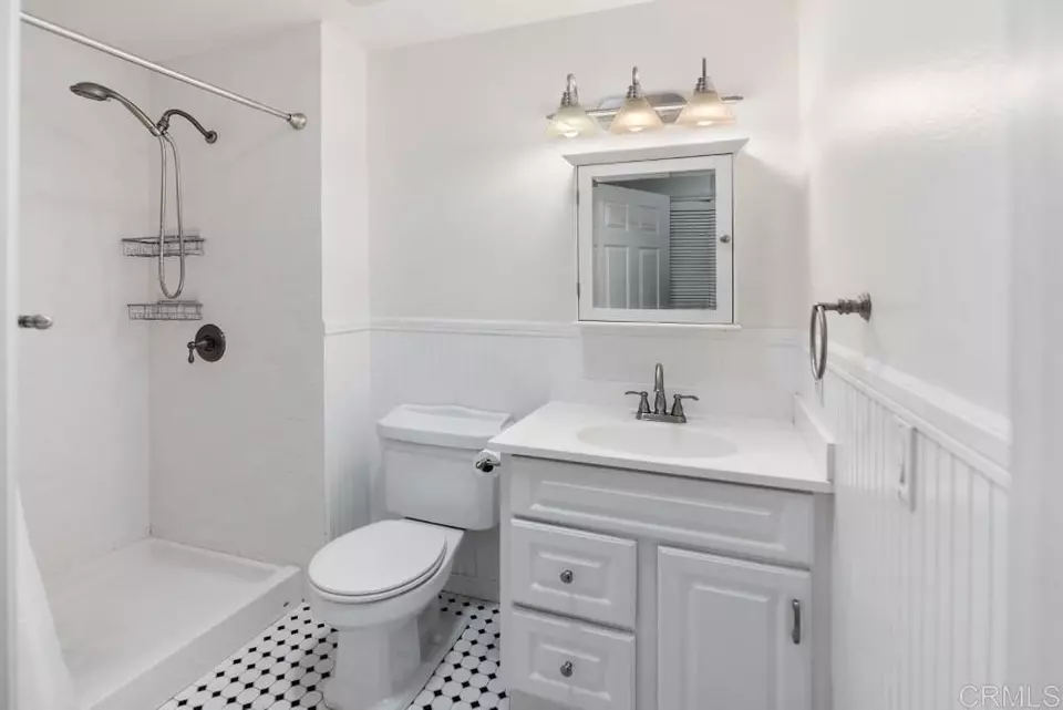 Bath - 8004 Caminito Gianna, La Jolla, CA 92037 photo 2 of 2