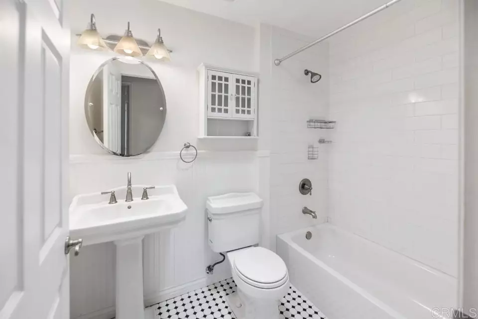 Bath - 8004 Caminito Gianna, La Jolla, CA 92037 photo 1 of 2