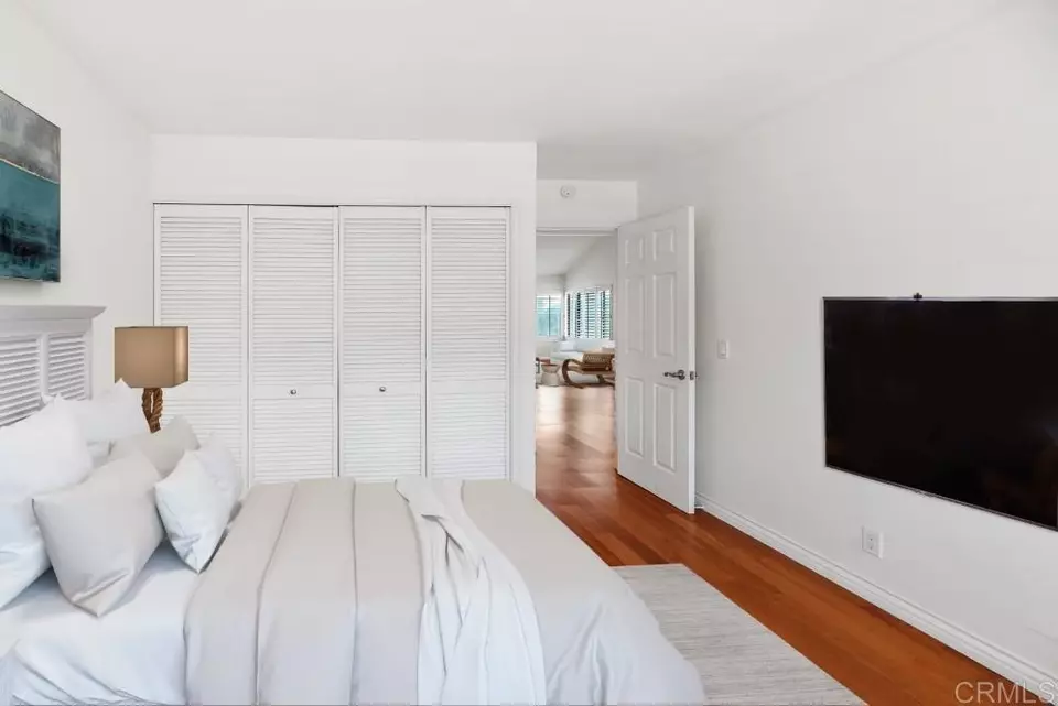 Bedroom - 8004 Caminito Gianna, La Jolla, CA 92037 photo 2 of 4