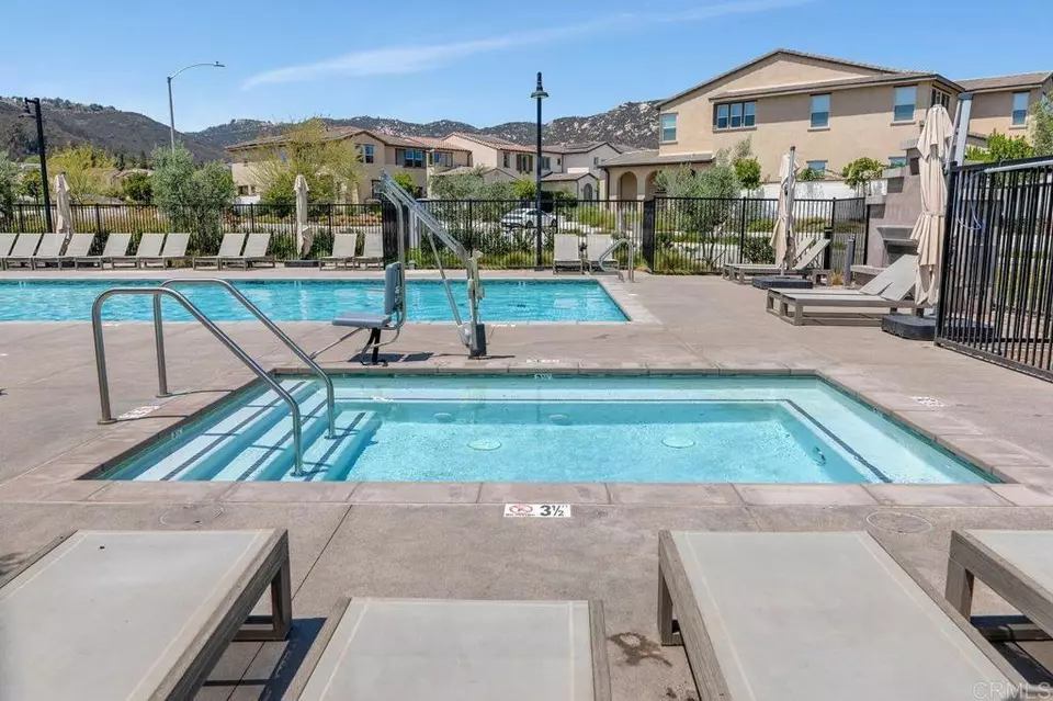 Exterior - 2051 Julie Dawn Pl, Escondido, CA 92026 photo 6 of 12