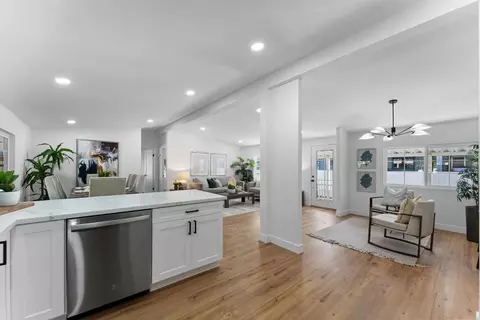 5423 Kipling Ln, Carlsbad, CA 92008