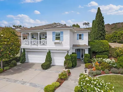 5158 Steinbeck Ct, Carlsbad, CA 92008