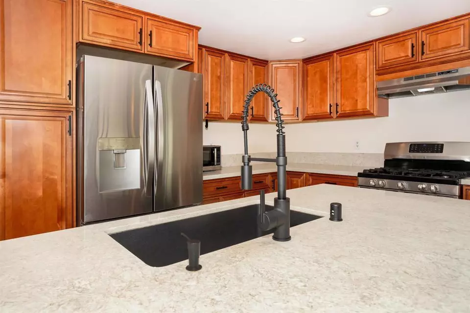 Kitchen - 359 N Melrose Dr #G, Vista, CA 92083 photo 2 of 4