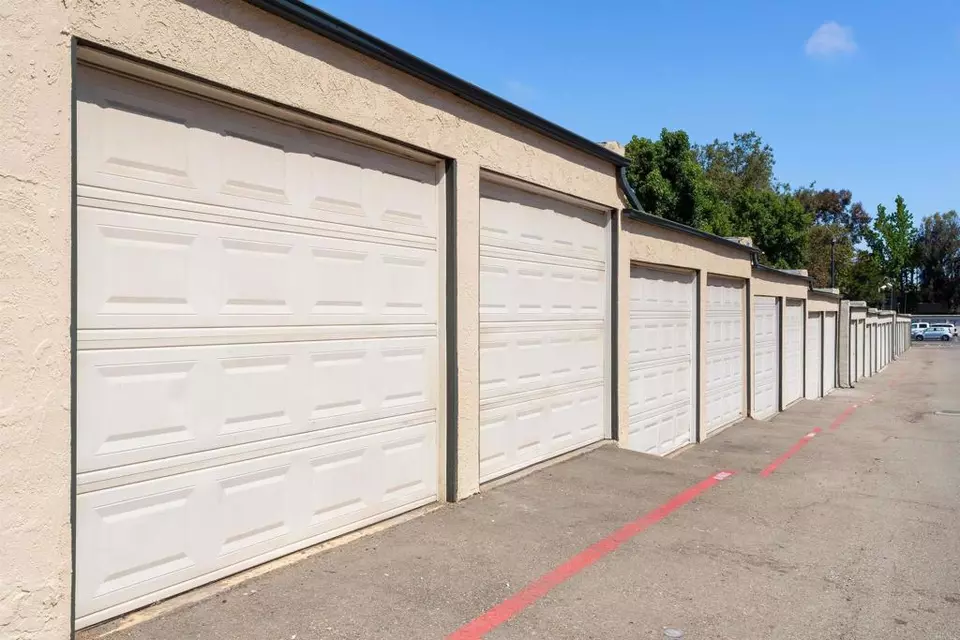Exterior - 359 N Melrose Dr #G, Vista, CA 92083 photo 4 of 5