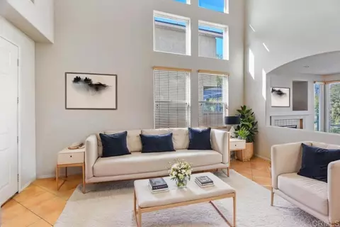 18761 Caminito Pasadero #102, San Diego, CA 92128