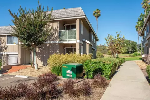 27735 Mountain Meadow Rd #19, Escondido, CA 92026