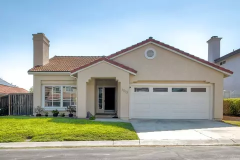 2033 Paseo De Anza, Vista, CA 92084