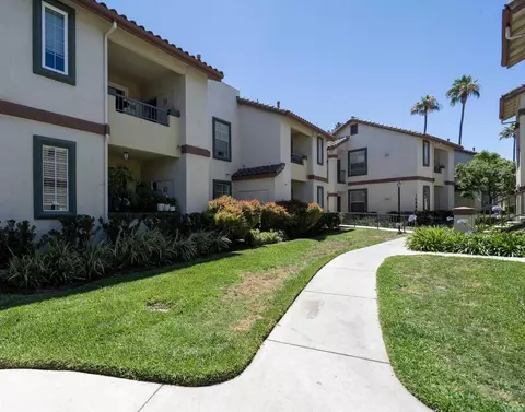 10908 Sabre Hill Dr #322, San Diego, CA 92128