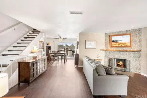 6986 Caminito Perico, San Diego, CA 92119