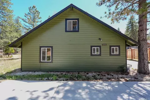 39414 Ruby Ln, Big Bear Lake, CA 92315