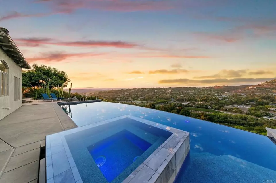 Exterior - 30330 Via Maria Elena, Bonsall, CA 92003 photo 1 of 13