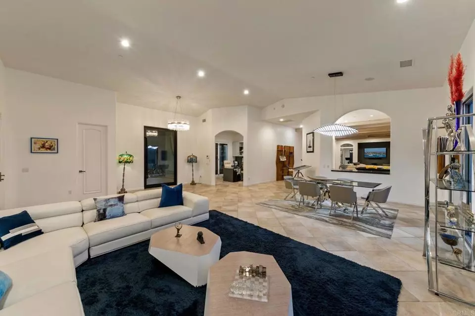 Living - 30330 Via Maria Elena, Bonsall, CA 92003 photo 2 of 9