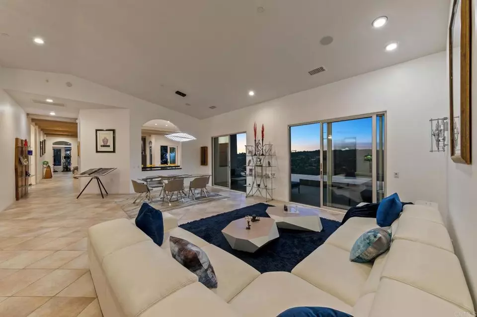 Living - 30330 Via Maria Elena, Bonsall, CA 92003 photo 1 of 9