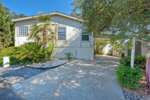 18218 Paradise Mountain Rd #SPC 80, Valley Center, CA 92082
