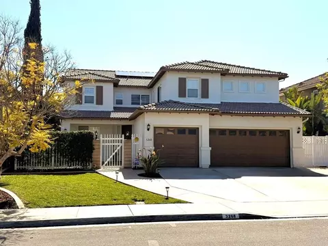 3268 Canyon View Dr, Oceanside, CA 92058
