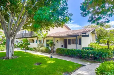 3286 Loma Riviera Dr, San Diego, CA 92110