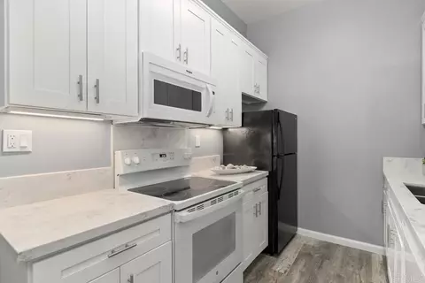 8328 Regents Rd #1K, San Diego, CA 92122