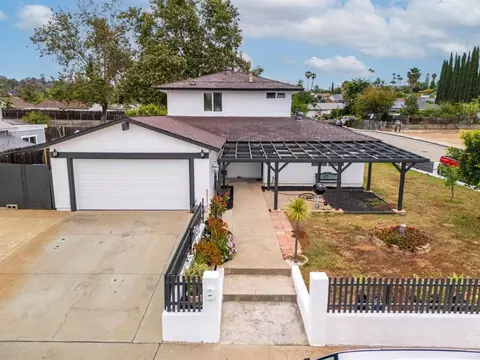 1220 Hoover St, Escondido, CA 92027