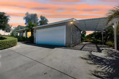 224 Astro Ct, Vista, CA 92083