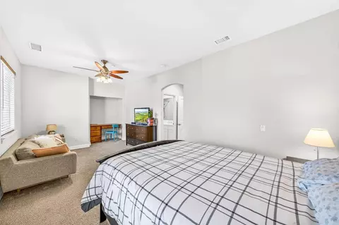 Bedroom - 40487 Rock Mountain Dr, Fallbrook, CA 92028 photo 6 of 13
