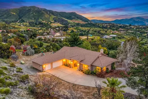 40487 Rock Mountain Dr, Fallbrook, CA 92028