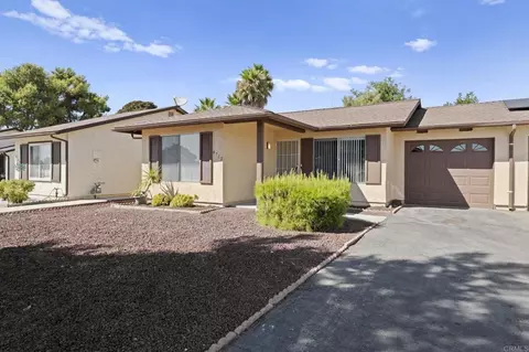 4712 Rim Rock Rd, Oceanside, CA 92056