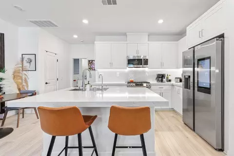2111 Acara Cir, San Diego, CA 92154