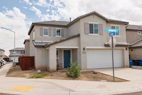 Exterior - 2402 Barbara St, Imperial, CA 92251 photo 2 of 4