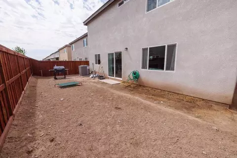 Exterior - 2402 Barbara St, Imperial, CA 92251 photo 4 of 4