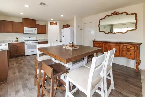 Dining - 2402 Barbara St, Imperial, CA 92251 photo 1 of 2