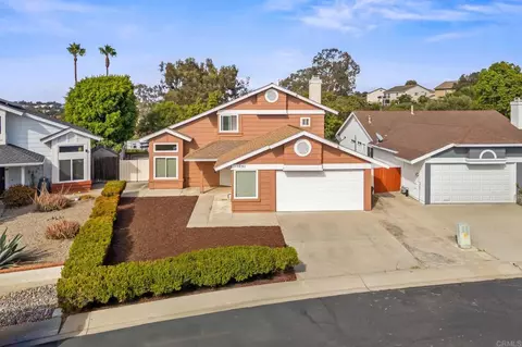 1251 Remington Ct, Vista, CA 92083